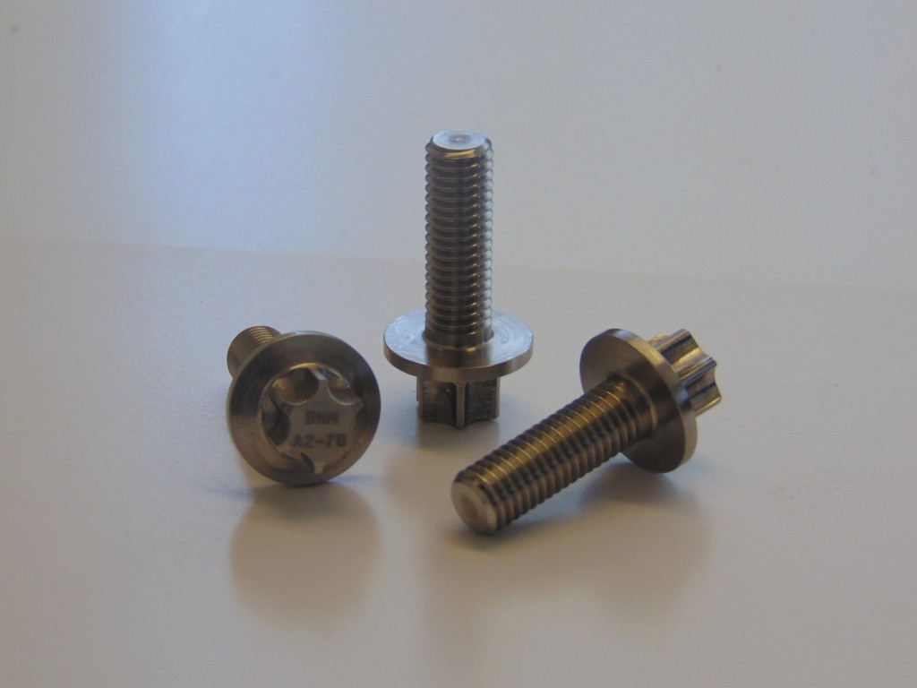 st-a2-70-m8x25-torx-head-bolts